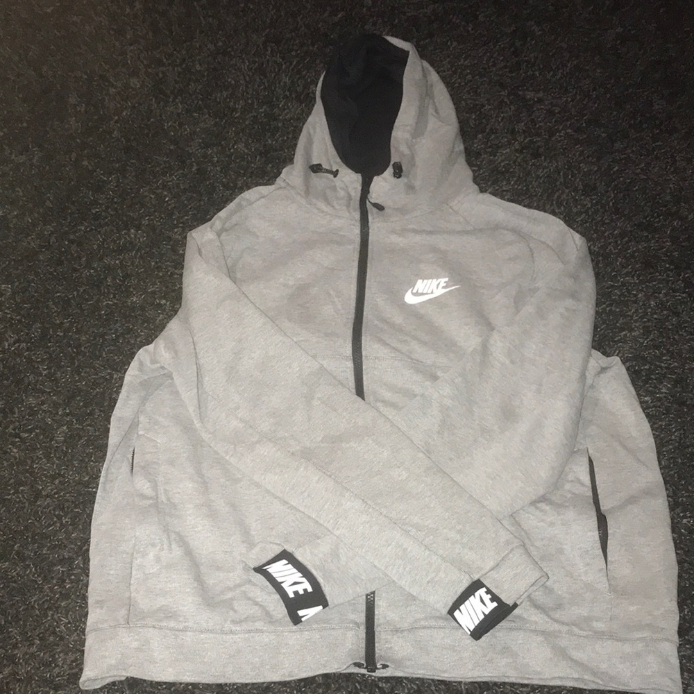 Men’s Nike zip up